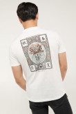 camiseta cuello redondo estampada