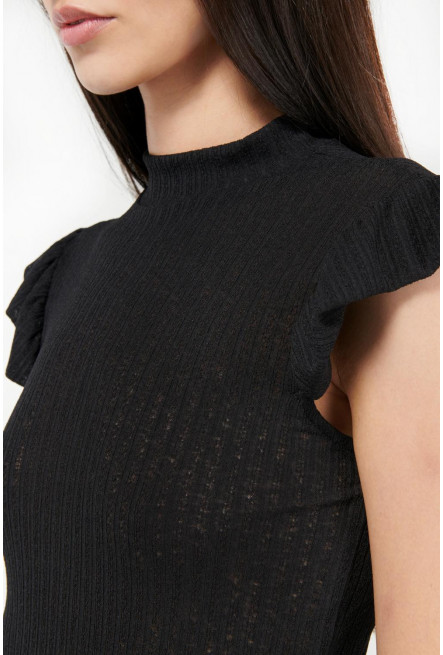 Camiseta chic manga sisa con tela importada.