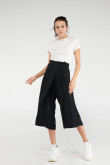 Pantalón culotte con cinturón