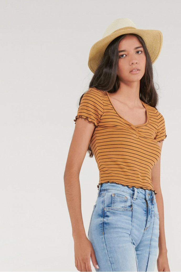 Camiseta cuello en V