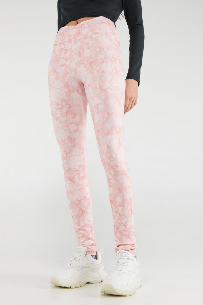 Leggins largos, con tela sublimada.
