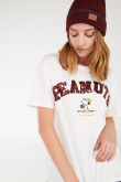 Camiseta manga corta, estampado de Snoopy.