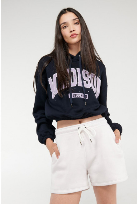 Short unicolor con bolsillos