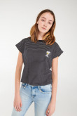 Camiseta manga corta, bordado de Snoopy.