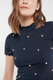 camiseta-manga-corta-con-perlas