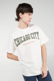 Camiseta manga corta con estampado.
