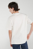Camiseta manga corta con estampado.