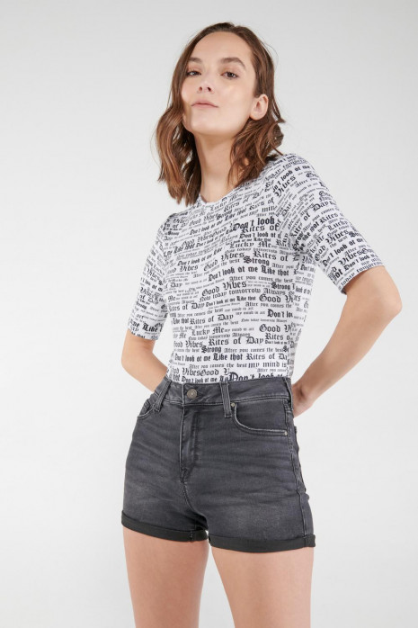Short denim tiro medio