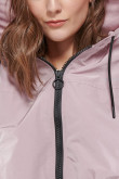 chaqueta-liviana-con-capota