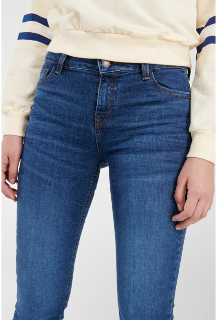 Jean curvy