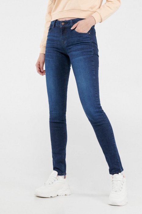 Jean curvy
