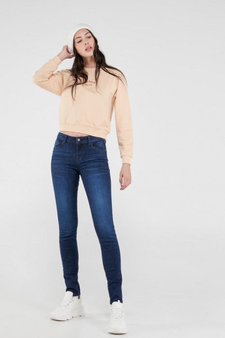 Jean curvy
