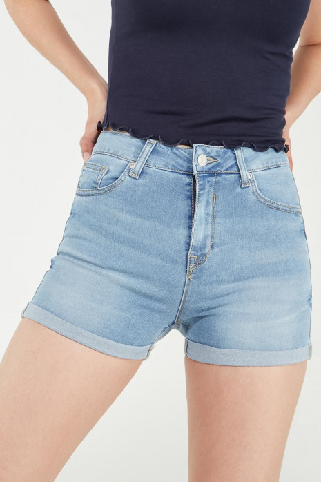 Short denim tiro medio