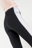 Leggins largos con cortes, con estampado.