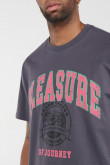 Camiseta manga corta con estampado.