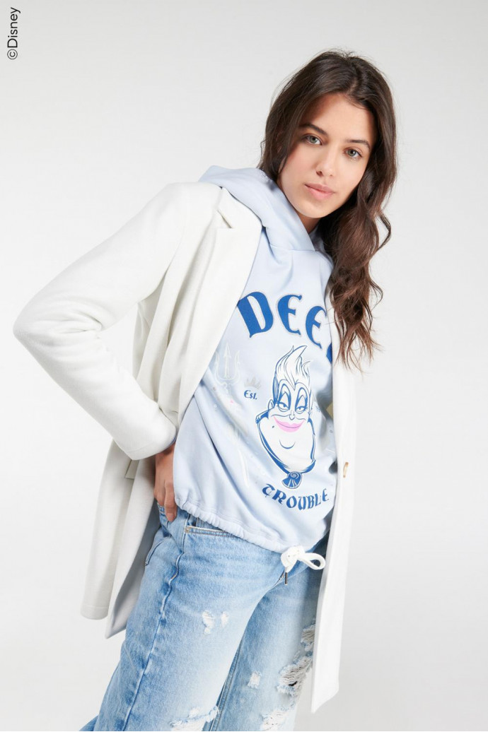 Buzo, estampado de Ursula.