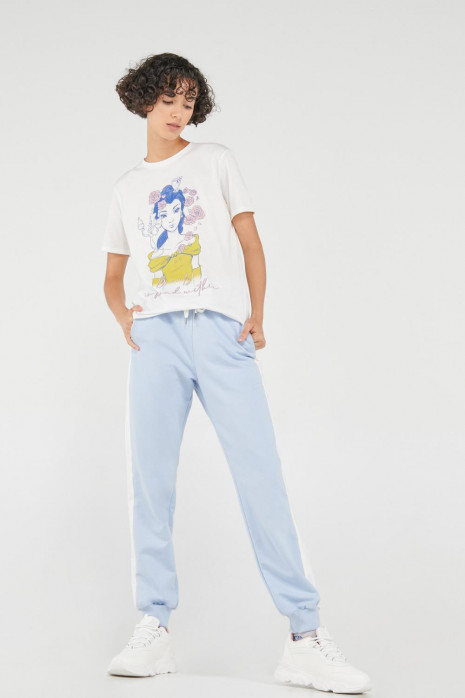 Jogger con cortes laterales