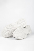 Zapato unicolor moda.