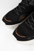 Zapato unicolor moda.
