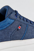 Zapato unicolor.