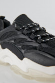 Zapato unicolor moda.