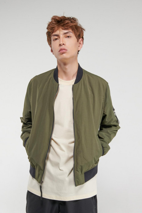 Chaqueta bomber unicolor