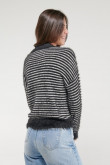 Sueter afelpado cuello en v