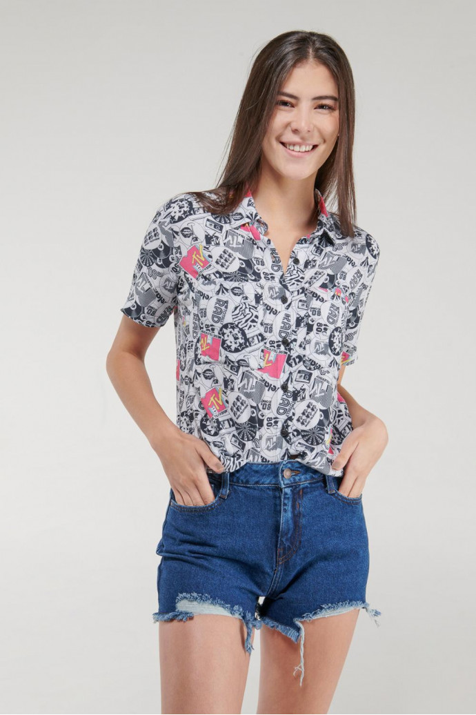 Short denim tiro alto
