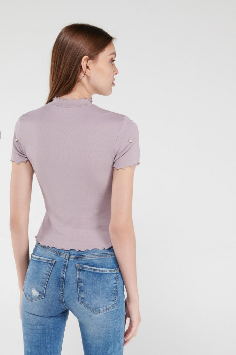 Camiseta manga corta con perlas