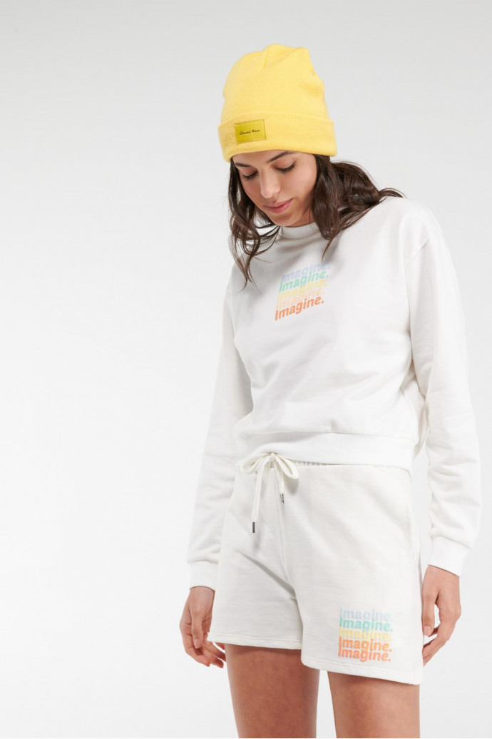 Short unicolor con bolsillos