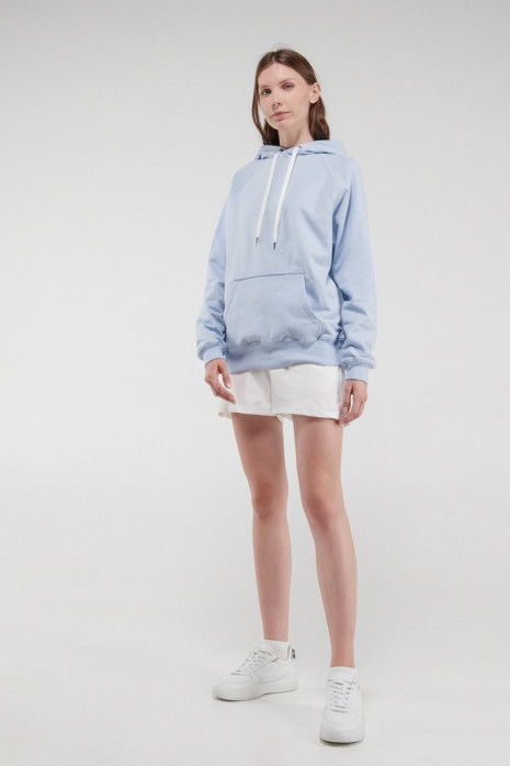 Short unicolor con bolsillos