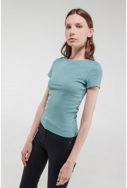 Camiseta básica, manga corta.