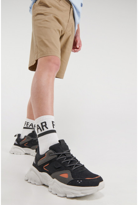 Zapato unicolor moda.