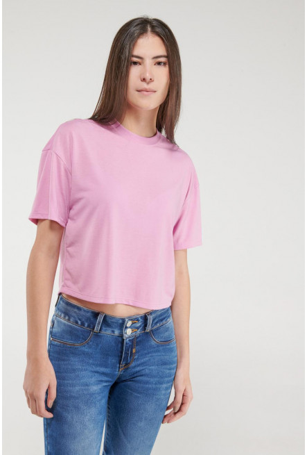 Camiseta, manga corta, cuello redondo, unicolor.