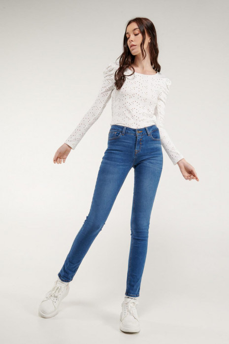 Jean curvy