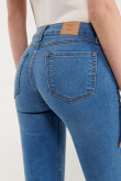 Jean curvy