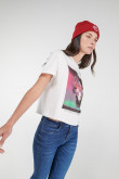 Camiseta manga corta con estampado en frente.