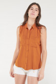 Blusa unicolor sin manga