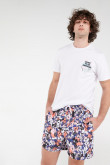 Bermuda piscinera estampada