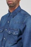 camisa-en-denim