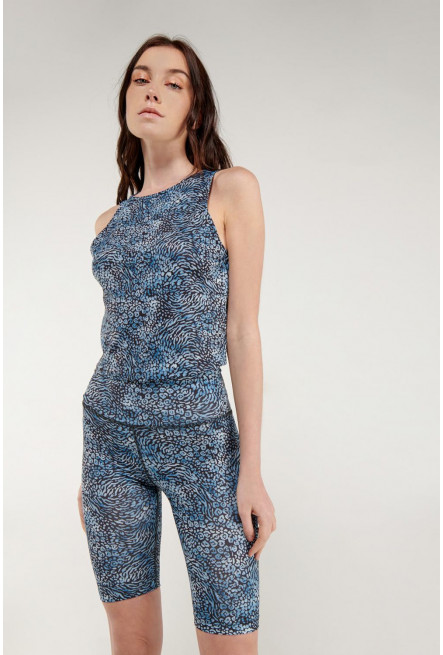 Short con bolsillos laterales, unicolor