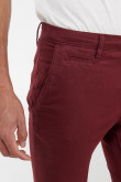 Pantalón unicolor tipo chino super slim