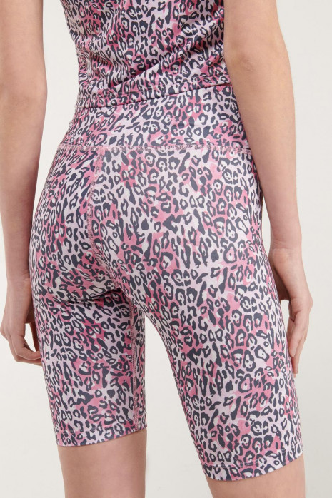 Short con bolsillos laterales, unicolor