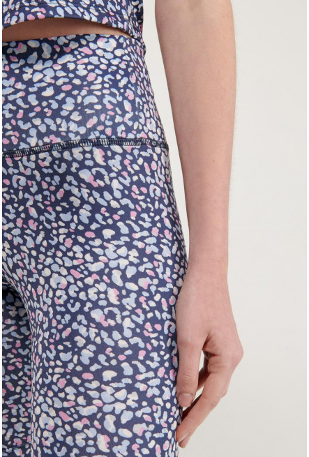 Short con bolsillos laterales, unicolor