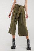 Pantalón culotte con cinturón