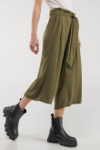 Pantalón culotte con cinturón