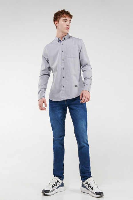 camisa unicolor, manga larga
