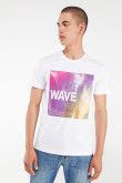 Camiseta básica manga corta estampada.