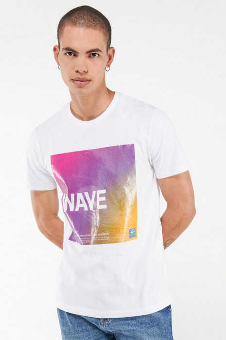 Camiseta básica manga corta estampada.