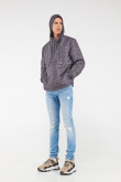 Chaqueta con capota